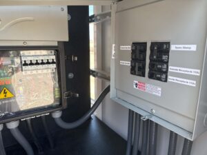 Picture of Trailer and Generator 